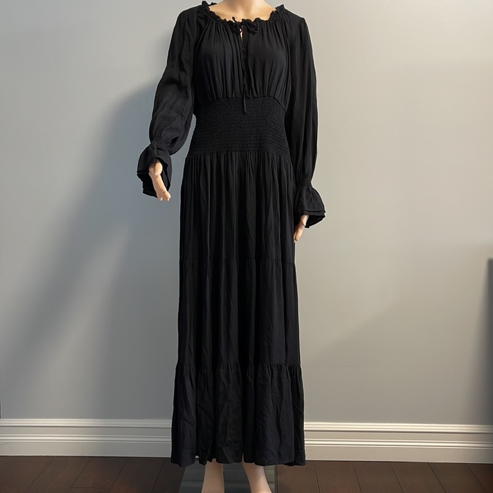 Rayon elastic waist long sleeve black maxi dress